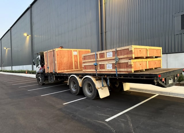 Pallet work, flat deck and Hiab trucks